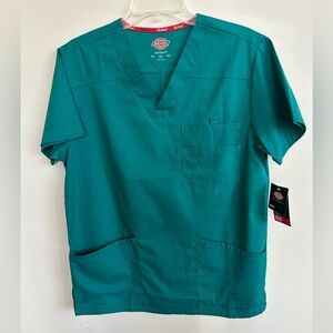 Dickies EDS Signature Men's Scrubs in Green
